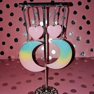 Moon light's shine pink and yellow Kawaii resin earrings